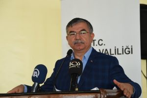 "MHP'li kardeşlerimizle omuz omuza y&uuml;r&uuml;memiz lazım"