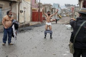Musul'da canlı bomba alarmı verildi!