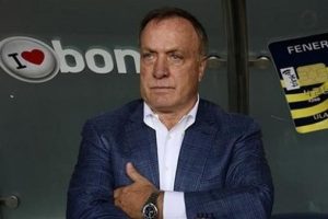 Advocaat: "D&uuml;r&uuml;st olmalıyız ki, şansın yardımıyla kazandık"