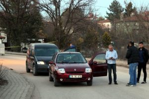 Karab&uuml;k'te doktoru &ouml;ld&uuml;rd&uuml; sonra kendini ihbar etti