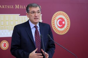 CHP Bursa Milletvekili İrgil, İznik M&uuml;zesi ve Ayasofya Camii'ni Meclis'e taşıdı