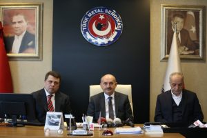 M&uuml;ezzinoğlu'ndan Bursa T&uuml;rk Metal Sendikasına başsağlığı ziyaret