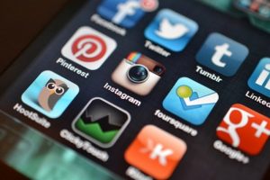 Instagram bir kez daha Snapchat'i taklit etti