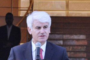 AK Parti Bursa Milletvekili Şahin: Kadınlar bizim baş tacımı