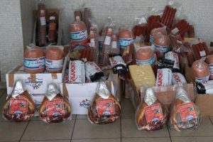 L&uuml;ks restoranlarda bunları yedireceklerdi
