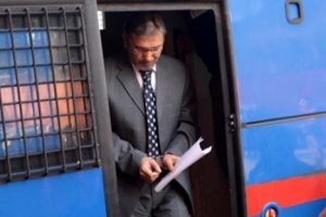 "Adil &Ouml;ks&uuml;z'&uuml; ağabey olarak kabul etmiyorum"