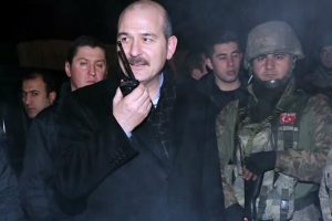 İ&ccedil;işleri Bakanı Soylu operasyon b&ouml;lgesine gitti