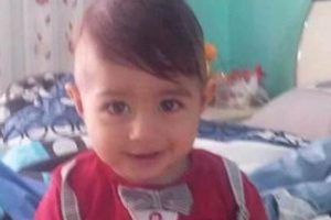 1.5 yaşındaki bebek kanepeden d&uuml;ş&uuml;p hayatını kaybetti