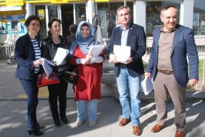 Evlilik programlarının kaldırılması i&ccedil;in dilek&ccedil;e topladılar