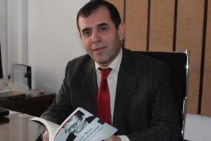 'Bu topraklar, şairlerin nefesiyle yoğrulmuştur'