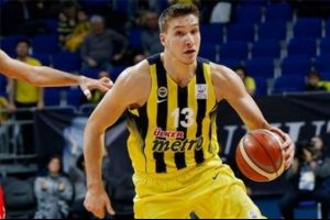 Fenerbah&ccedil;e sahasında kaybetti