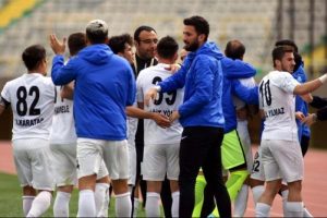 Karacabey Birlikspor İzmir'de dağıldı