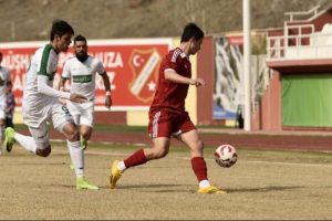 G&uuml;m&uuml;şhanespor kazanmayı bildi