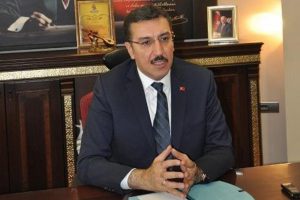 T&uuml;fenkci: "Muhalefet neye hayır dediğini bilmiyor"