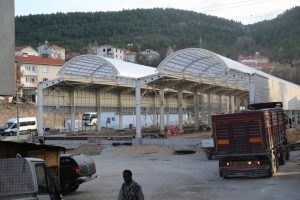 Bursa B&uuml;y&uuml;korhan'a modern pazar yeri