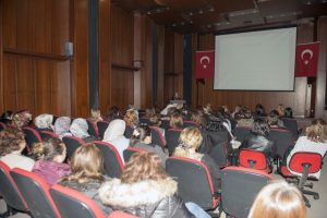 Bursa'da 'G&uuml;&ccedil;l&uuml; Kadın, Sağlıklı Gelecek' seminerleri başladı