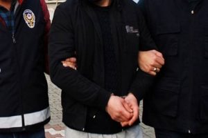 Zonguldak'ta FET&Ouml; operasyonu: 9 g&ouml;zaltı