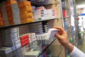 Eczanelerde ortak tabela uygulaması ertelendi