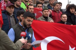 Bosna'da Hollanda protestosu
