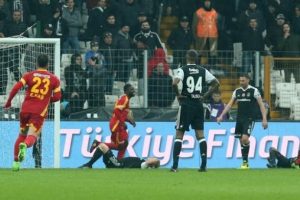Beşiktaş, sahasında Kayserispor ile berabere kaldı