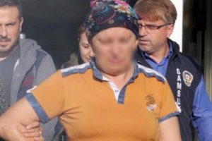 İş adamının cinsel i&ccedil;erikli s&ouml;zlerini kaydedip...