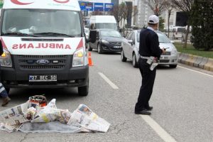 Otomobilin &ccedil;arptığı &ccedil;ocuk hayatını kaybetti