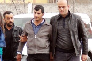 Gaziantep'te eski eşini ve onun &ccedil;ocuğunu &ouml;ld&uuml;ren cani tutuklandı