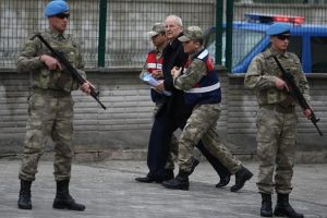 Malatya'daki darbe girişimi davasının altıncı duruşması başladı