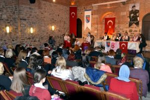 Savaş mağduru kadınlar, Bursa'da buluştu