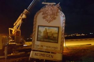 Hollanda'nın Nijmegen kentinin adını taşıyan tabelalar kaldırıldı