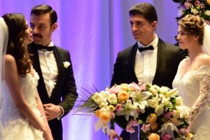 'İstanbullu Gelin'de &ccedil;ifte d&uuml;ğ&uuml;n var