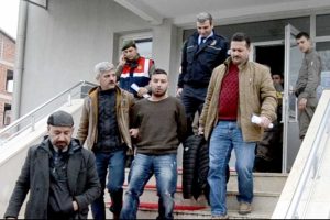Bursa'da &ccedil;aldığı arabayla kaza yapınca diğer su&ccedil;ları da ortaya &ccedil;ıktı