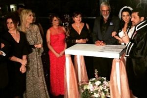Cem &Ouml;zer 5'inci kez nikah masasına oturdu