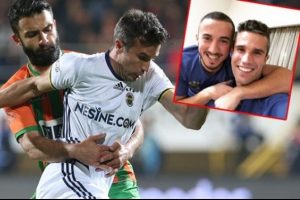 Robin van Persie'den Uygar'a destek