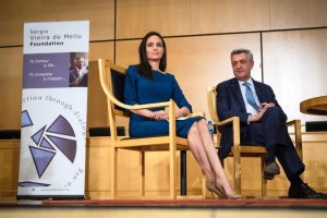 Angelina Jolie BM'yi eleştirdi