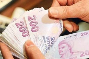 Memur emeklilerine Bakan'dan ikramiye m&uuml;jdesi