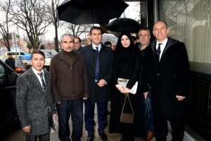 D&uuml;ndar, Bursa'da Yeni Karaman'da vatandaşı dinledi
