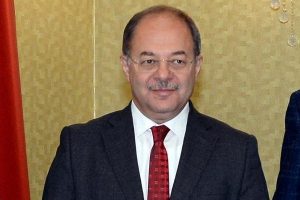 Bakan Akdağ: FET&Ouml;'c&uuml;ler Avrupa'da cirit atıyor