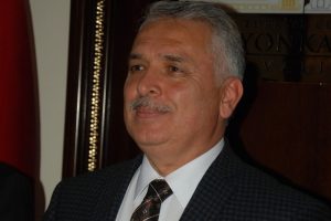 Vali, zehirlenen polislerle ilgili konuştu