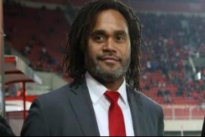 Christian Karembeu yakın takipte