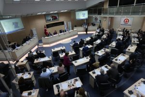 Denizli Almelo ile kardeş şehir protokol&uuml;n&uuml; iptal etti