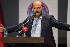 İ&ccedil;işleri Bakanı Soylu: "Her ay 15 bin m&uuml;lteciyi g&ouml;nderelim de akılları şaşırsın"