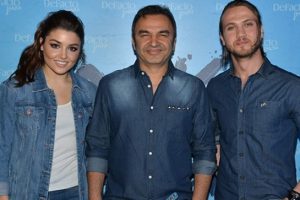 Hande Er&ccedil;el ve Aras Bulut İynemli kamera karşısında