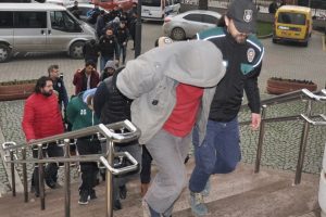 Bursa'da uyuşturucu operasyonunda 13 tutuklama