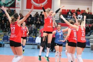 Nil&uuml;fer Belediyespor, ligdeki ikinci galibiyetini aldı