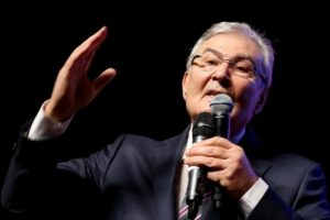 'T&uuml;nellerine, k&ouml;pr&uuml;lerine teşekk&uuml;r ederim'