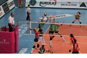 Bursa B&uuml;y&uuml;kşehir Belediyespor, lig beşinciliğini garantiledi