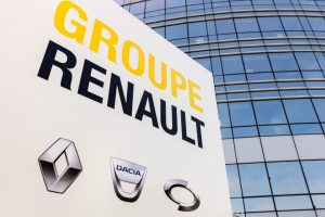 Renault Fransa'da &uuml;&ccedil;&uuml;nc&uuml; inovasyon laboratuarını a&ccedil;tı