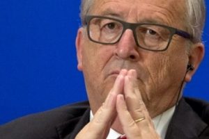 AB Komisyonu Başkanı Juncker, T&uuml;rkiye'yi su&ccedil;ladı