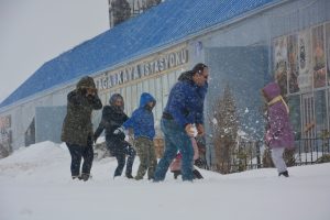 Bursa Uludağ'da mart karı etkili oluyor